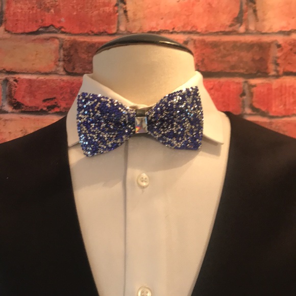 COPY - Sparkling Royal Blue Bow Tie - Picture 7 of 11